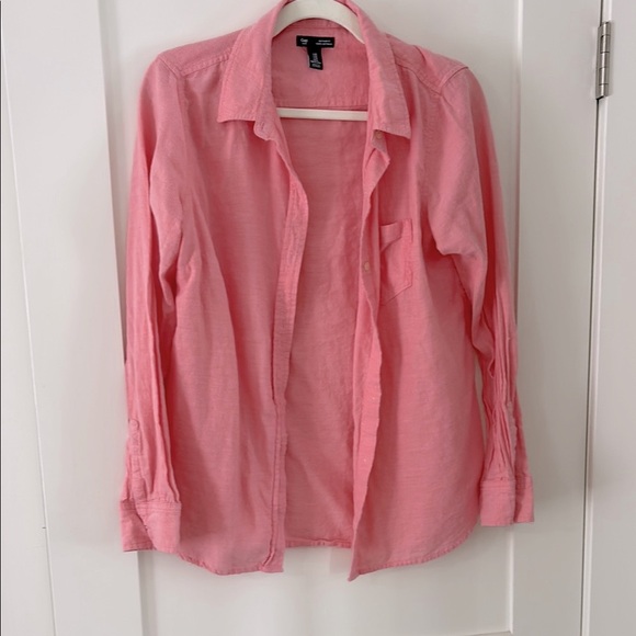 GAP | Boyfriend Fit 100% cotton button
Down Pink Shirt size medium - Picture 1 of 3